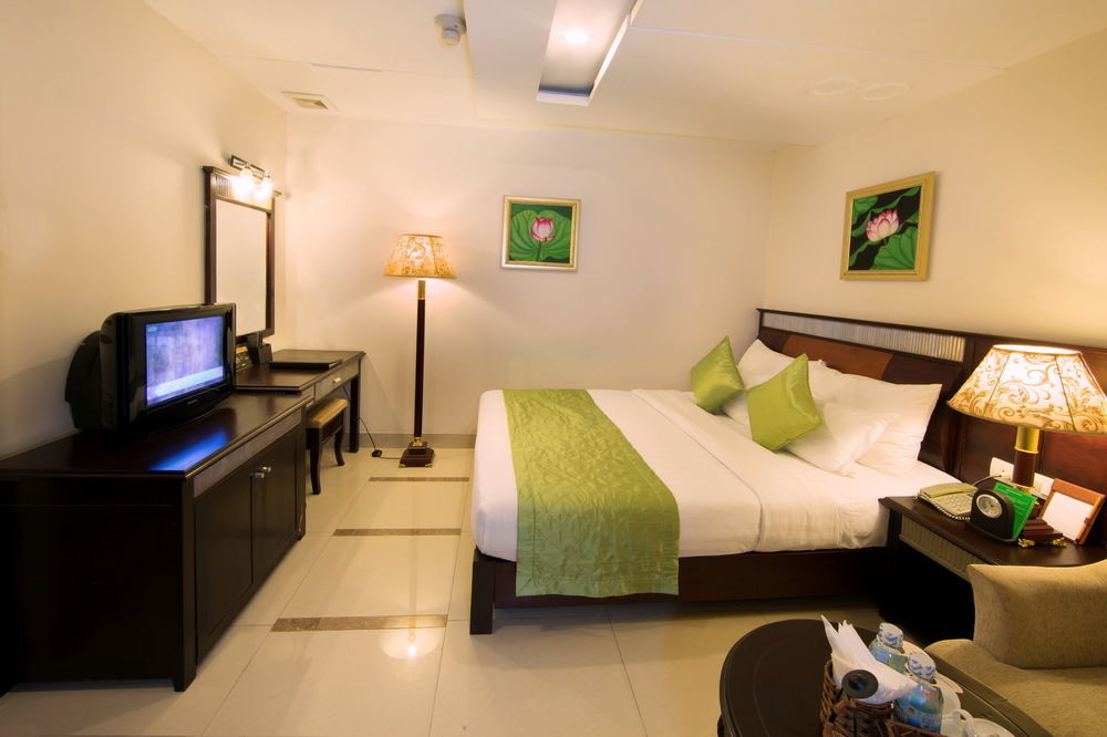 Alagon Central Hotel & Spa Ho Chi Minh City Exterior photo